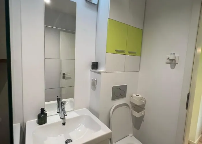 Apartment Modern In *